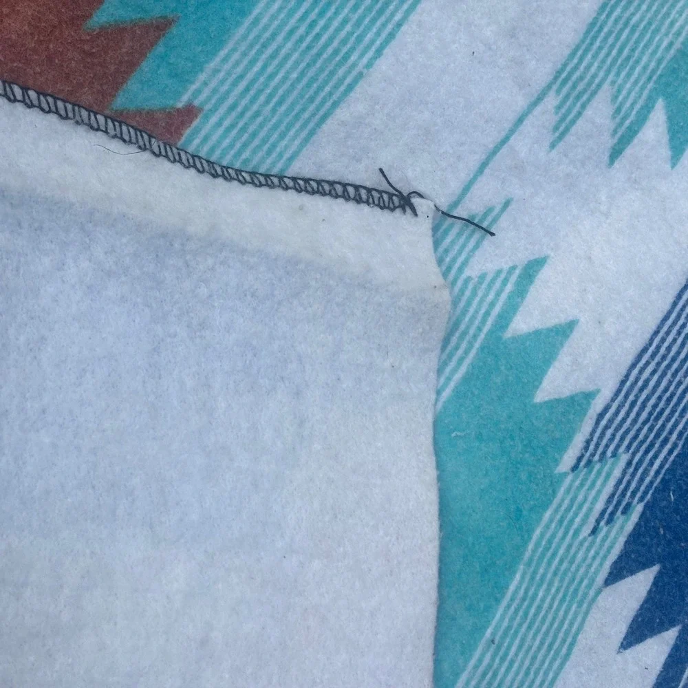 Vintage Aztec Southwestern Fleece Blanket WPL 1675 Blue Red Turquoise 69x87 USA